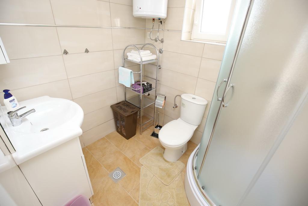 Apartment Marta Ražanac Extérieur photo