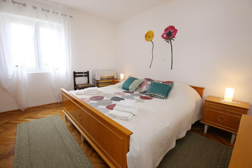 Apartment Marta Ražanac Extérieur photo