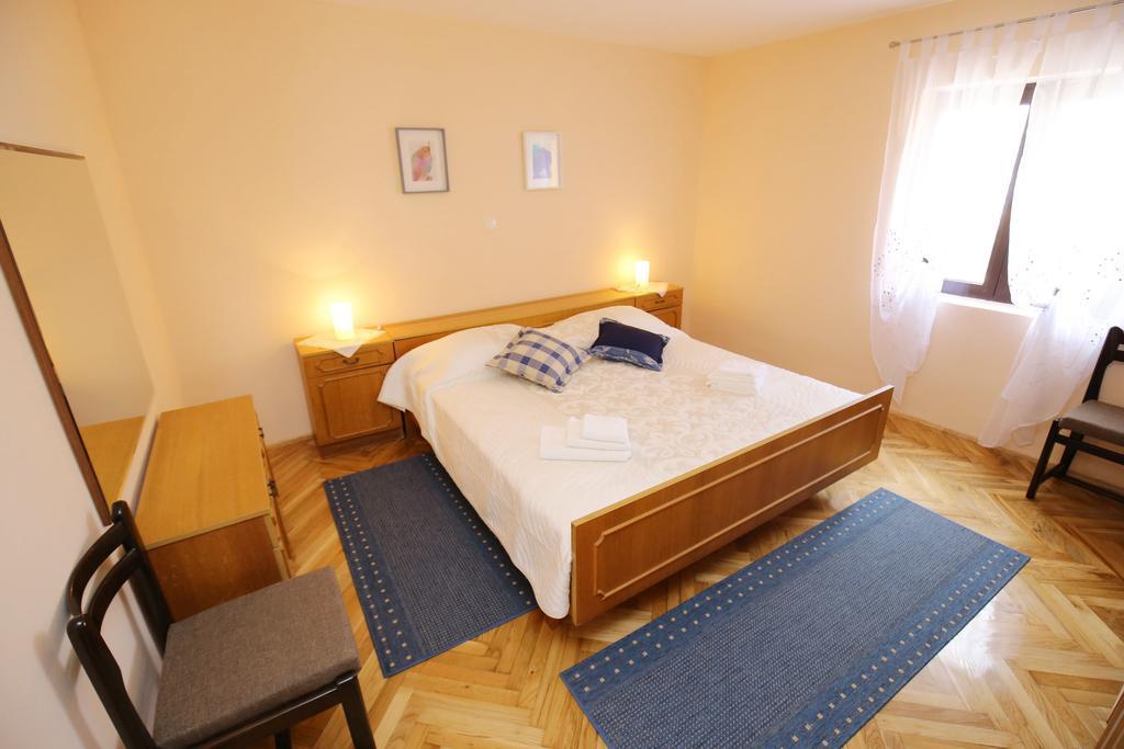 Apartment Marta Ražanac Extérieur photo